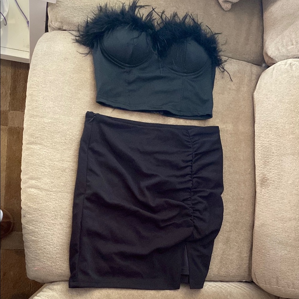 Chic Black Feather Trim Skirt Set